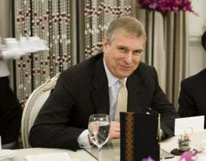 Andrew Mountbatten-Windsor a fost arestat cu privire la conduită ilegală într-o funcţie publică